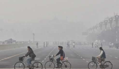 Beijing Not Keen On Electric Vehicles