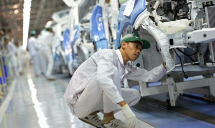 Thailand, Indonesia & Malaysia Battle For The Throne