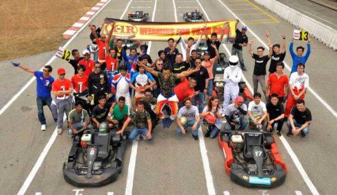 Two Thrilling Races & A Mechanical Bull!