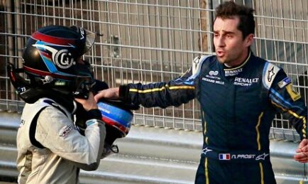 Inaugural Formula E Race Ends With Horrific Crash