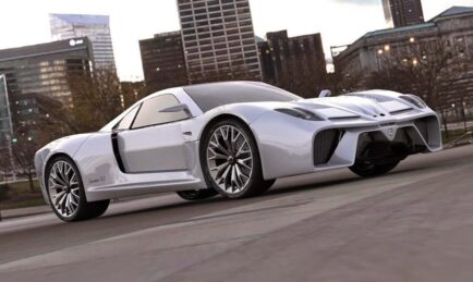 Say “Ciao Bella” to the first all-electric supercar from Italy