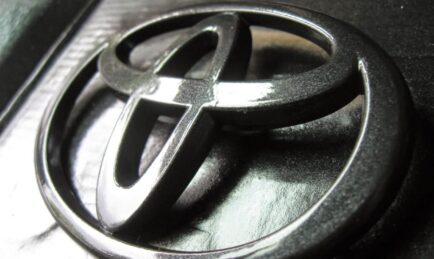 Toyota, Mercedes and BMW are top auto brands in global ranking