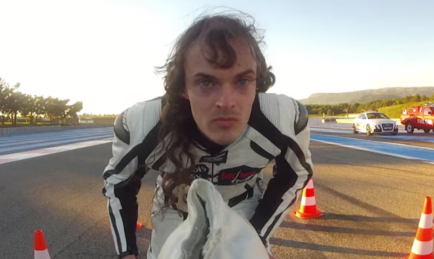 Crazy Frenchman does 333kph on a bicycle