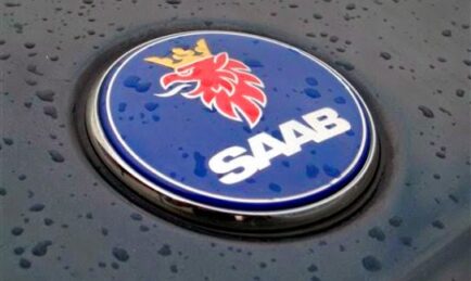 Mahindra seeks majority stake in SAAB