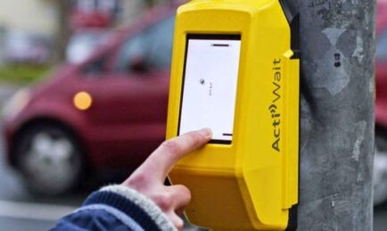 Every traffic light needs this!