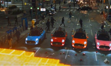 MINI Cooper vs Pacman!