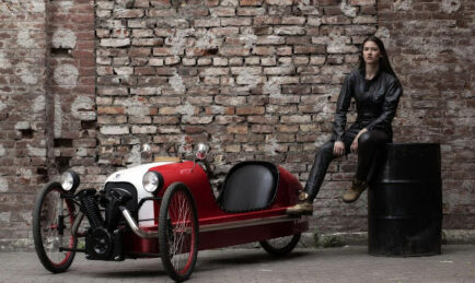 Ekomobil’s 3-wheeled affordable beauty