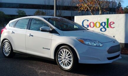 Ford, Google in talks to build driverless cars together