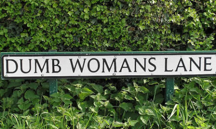 22 Funniest Road Signs Around the World