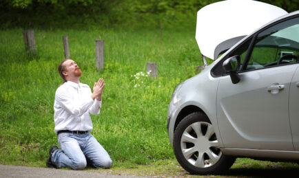 5 Signs that Your Car needs Servicing