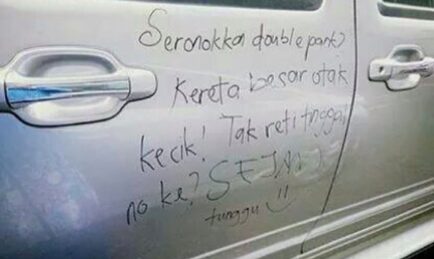 Six Awful Parking Habits of Malaysians