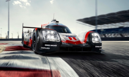 Porsche 919 Hybrid—the Grand Finale in Bahrain