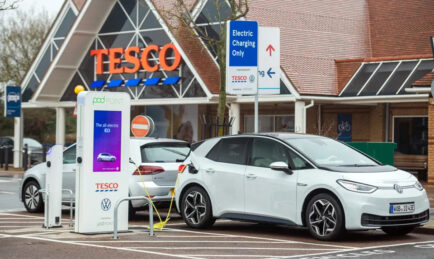 Tesco Offers Free Charging for Electric Cars
