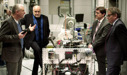 Microwaves Could Save the Combustion Engine, Slow Electrification of Vehicles