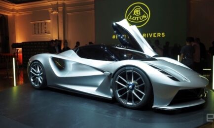 Lotus Reveals 2000 PS Supercar That May Be the World’s Lightest