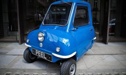 Peel P50: Kereta Paling Kecil Dan Paling Perlahan di Dunia