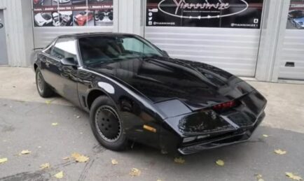 David Hasselhoff’s Own Knight Rider Car Goes On The Auction Block
