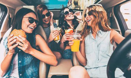 5 Things You Need to Enjoy Dining in Your Car