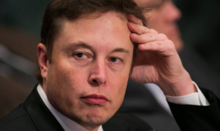 Saham Tesla Jatuh. Kini Elon Musk ‘Miskin’ Sikit Daripada Jeff Bezos