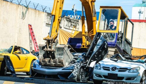 Kastam Filipina Lupus Kereta Mewah Termasuk Mclaren 620R, Bentley Dan Porsche 911