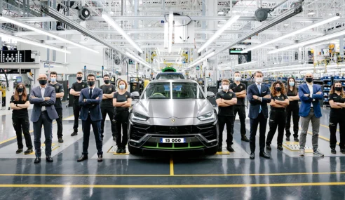 Super SUV Lamborghini Urus Sets Production Record