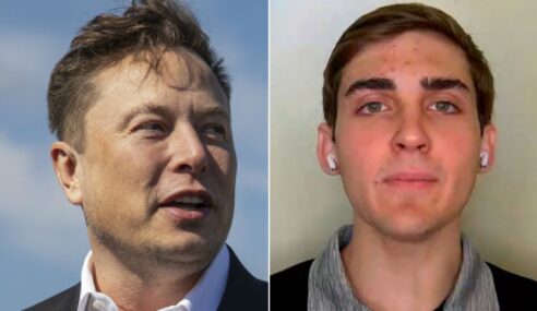 Teen Who Track Elon Musk’s Jet On Twitter Now Tracking Russian Oligarchs and Putin