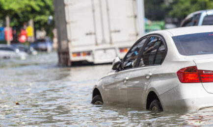 Sayang Kereta Tak? Tolong Ambil Insurans Bencana Alam Untuk Kenderaan Anda