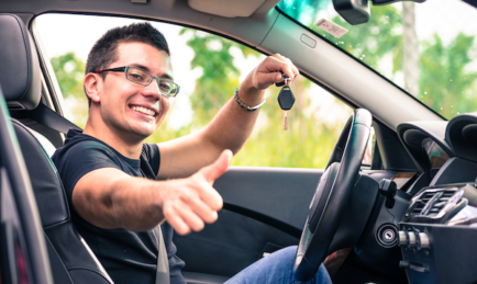 Young People Find It Hardest To Buy a Car Online