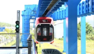 China Introduces Maglev “Sky Train” That Hangs From Its Rail