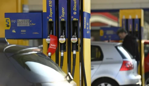 Ano?! Gusto ng Germany na makaligtas ang eFueled cars sa 2023 Ban?