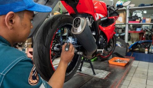 Tips Mudah Untuk Menjaga Motosikal Anda