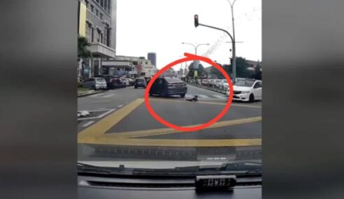 Lagi Kes Kanak-Kanak Tercampak Keluar Kereta