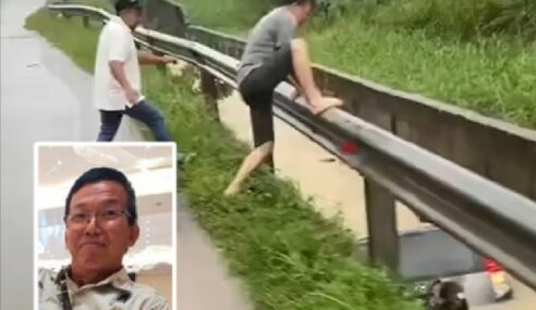 TAHNIAH HERO KOTA TINGGI. SANGGUP TERJUN SELAMATKAN MANGSA KERETA HANYUT