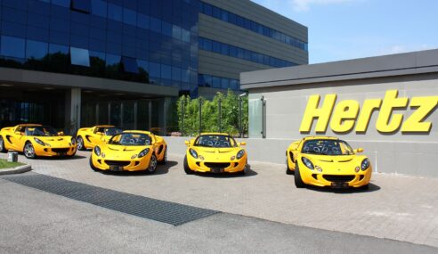 Hertz Gets New CEO after EV Push Goes Flat