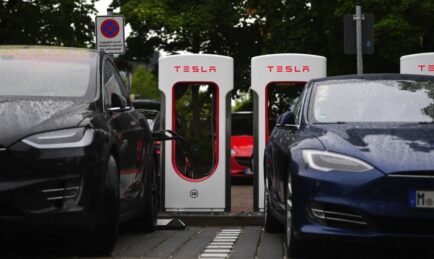 There’s A Really Huge Problem with Pre-Owned Electric Cars