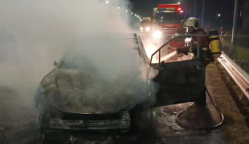 LAGI KES KERETA ELEKTIK TERBAKAR. APA SUDAH JADI NETA V?
