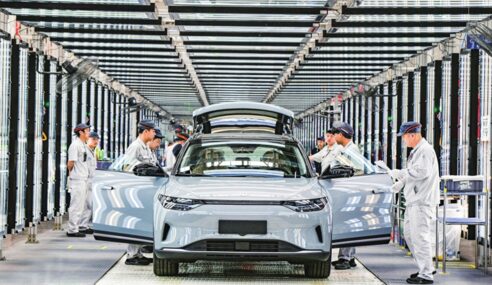 Global EV Sales in 2024 Sets New Record at 10mil, Led by Sales In China