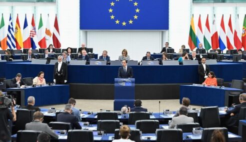 EU Lawmakers to Challenge 2035 Combustion Engine Ban