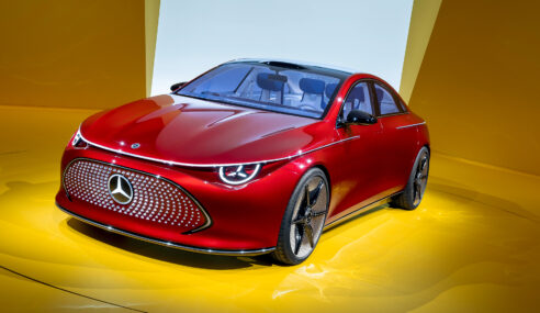 Mercedes Pulls the Plug on “EV-Only” Ambitions