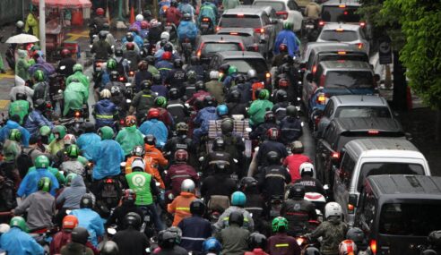 Jakarta Kian Macet! Ini Penyebab Sebenarnya dan Bagaimana X-1R Bisa Membantu Anda Hemat & Jaga Performa Mesin