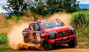 Team Mitsubishi Ralliart Pertahan Gelaran AXCR 2026, Triton Sekali Lagi Jadi Juara